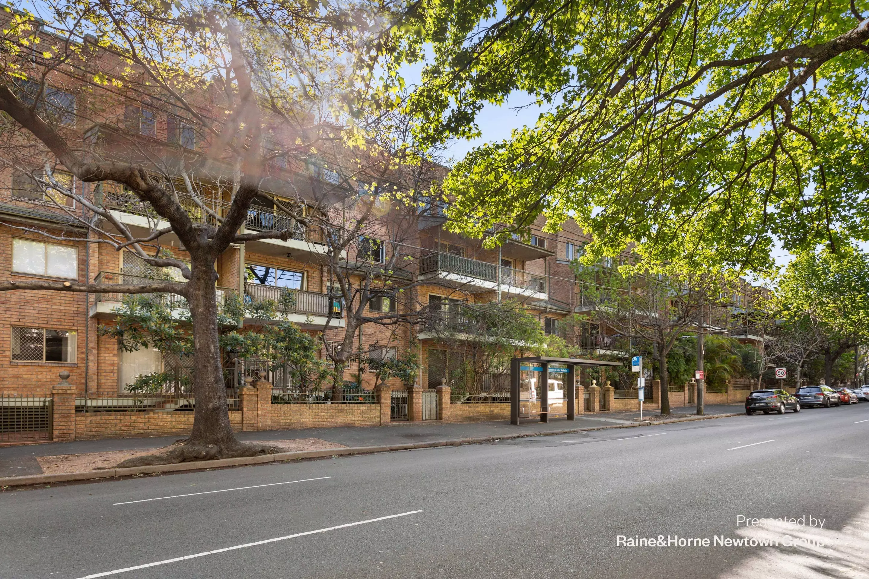 8/219-227 Chalmers Street, Redfern Sold by Raine & Horne Newtown - image 1