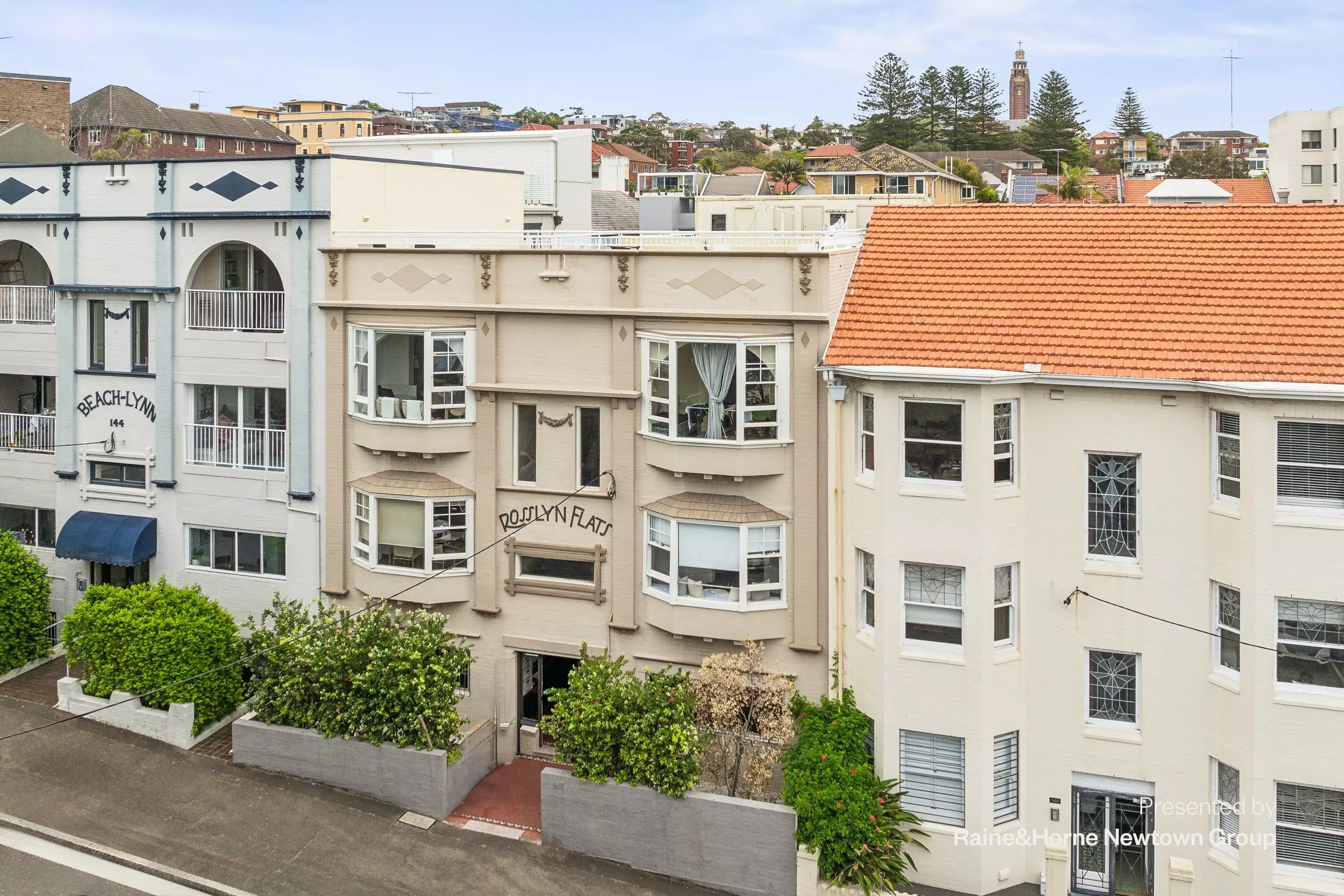 3/142 Beach Street, Coogee Auction by Raine & Horne Newtown - image 1