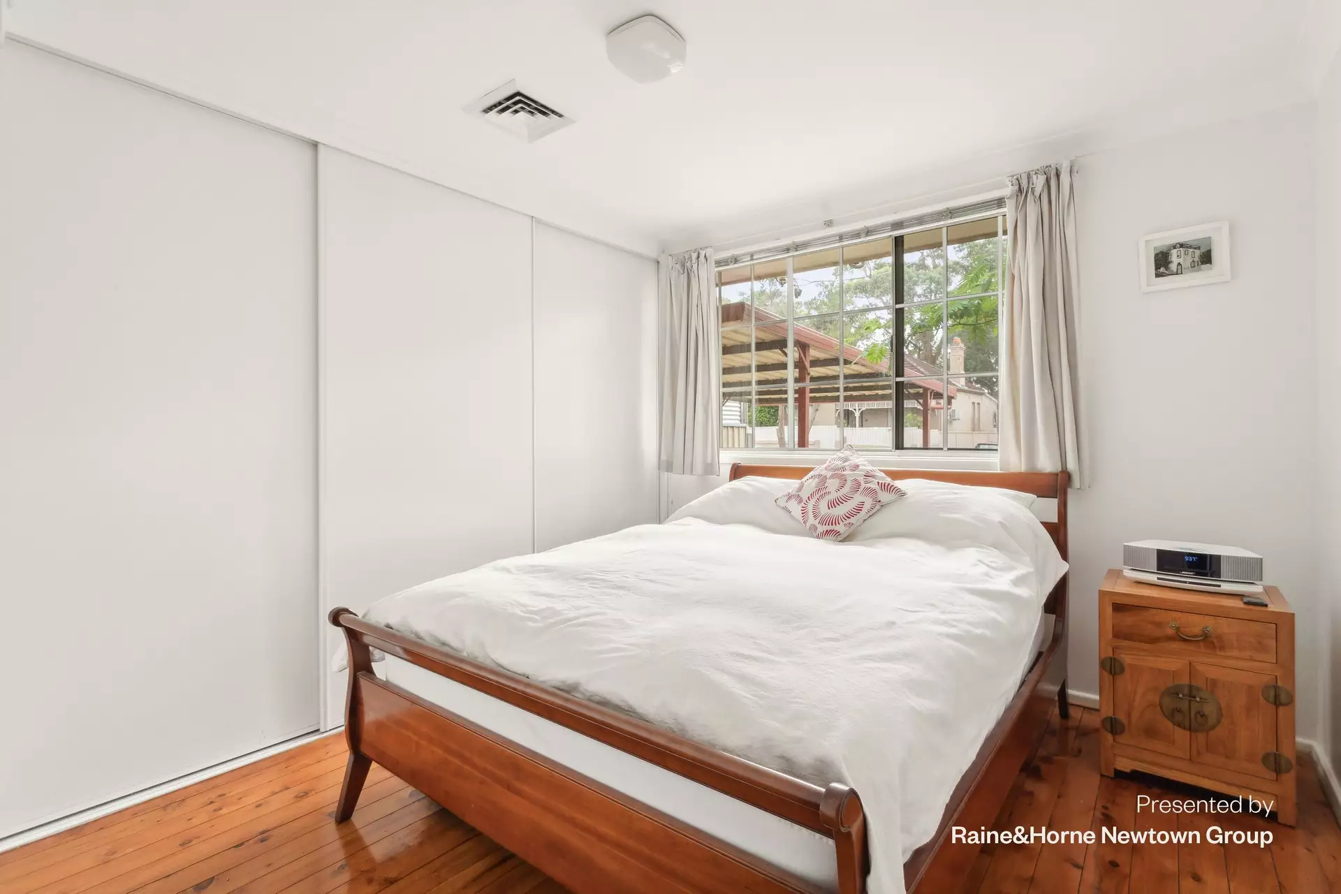 154 Moore Street, Leichhardt Auction by Raine & Horne Newtown - image 1