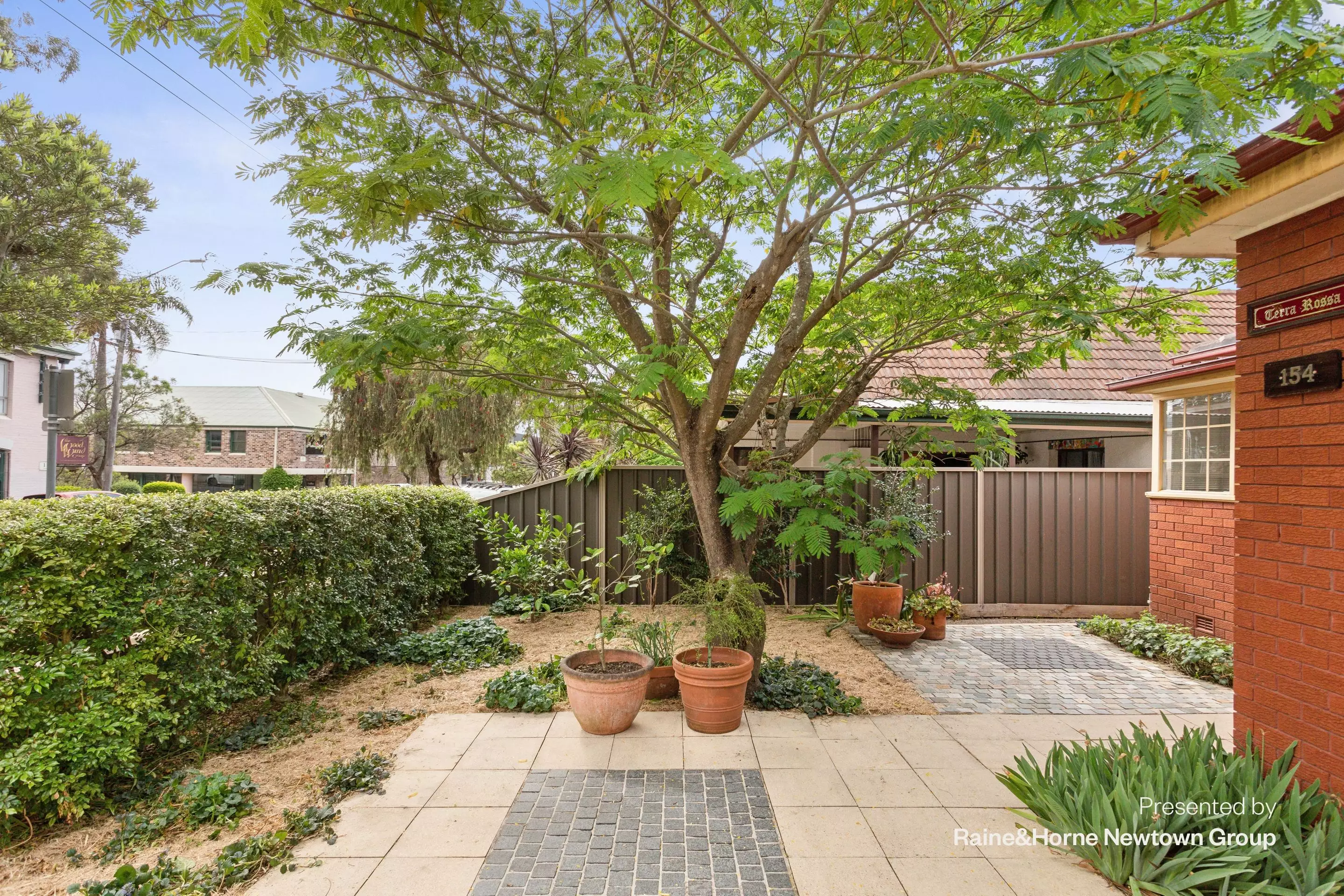 154 Moore Street, Leichhardt Auction by Raine & Horne Newtown - image 1