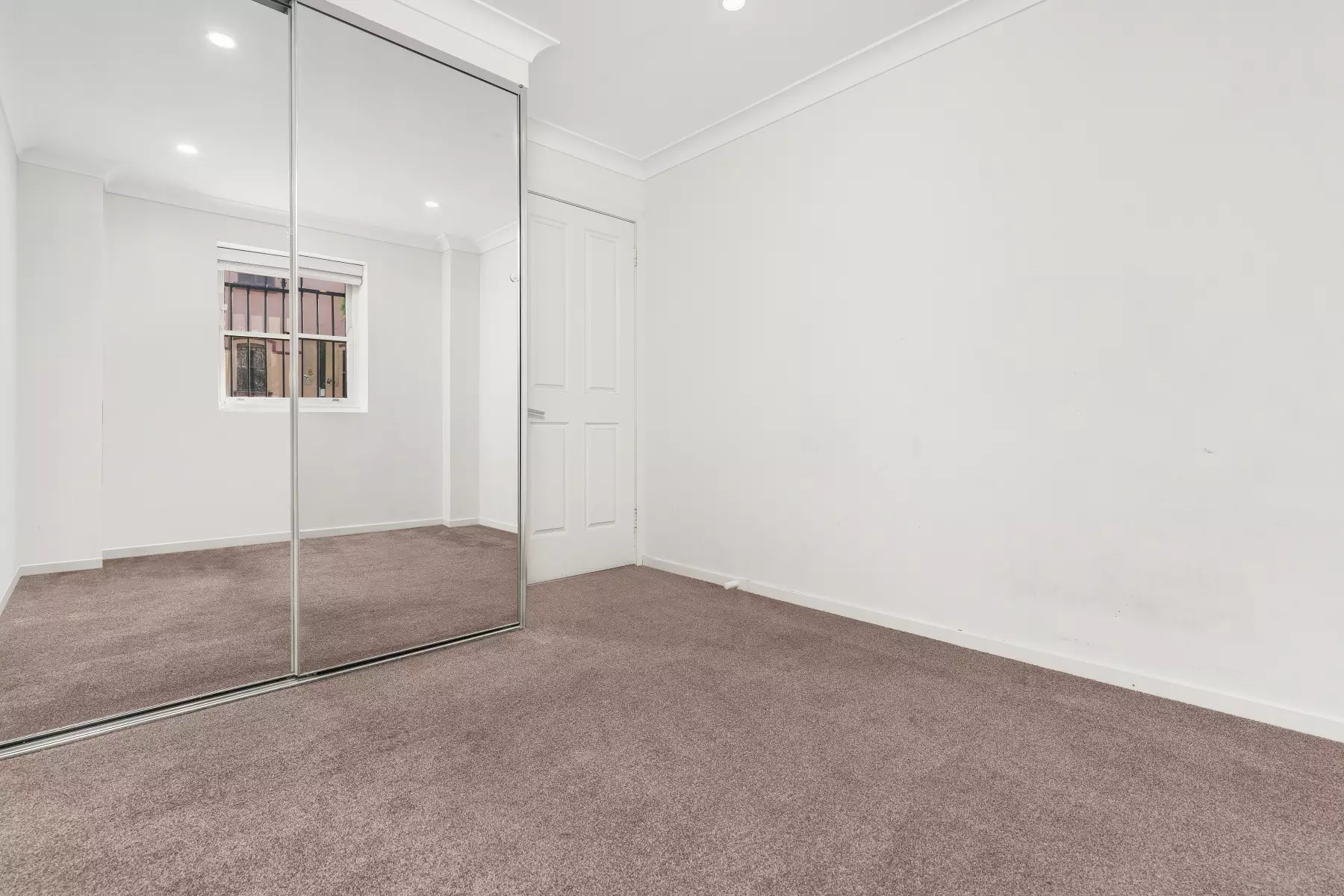 3/646 King Street, Newtown Leased by Raine & Horne Newtown - image 1