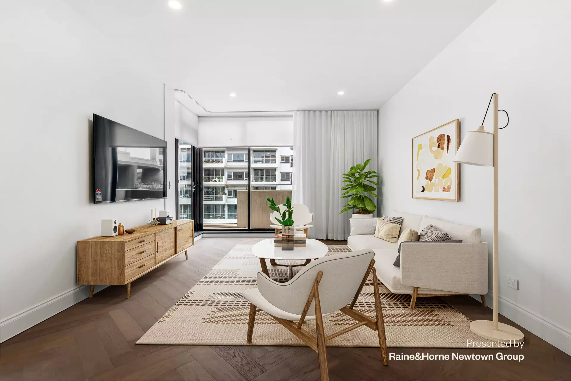 709/1A Tusculum Street, Potts Point Leased by Raine & Horne Newtown - image 1