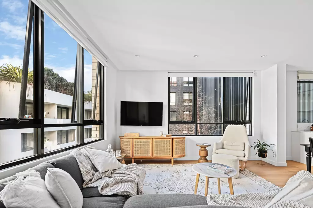 2207/1 Metters Street, Erskineville Leased by Raine & Horne Newtown