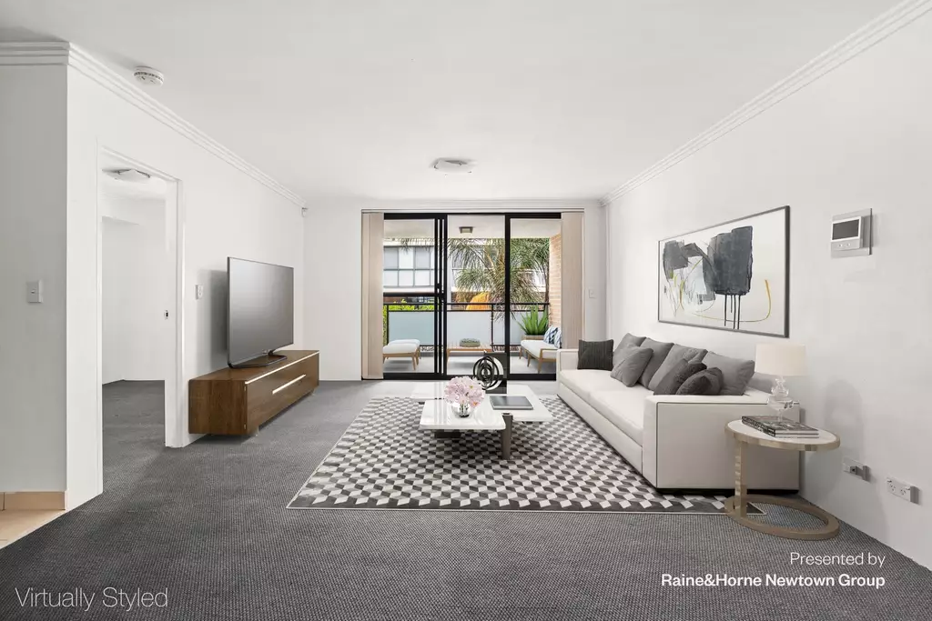 10/144-152 Regent Street, Redfern Auction by Raine & Horne Newtown