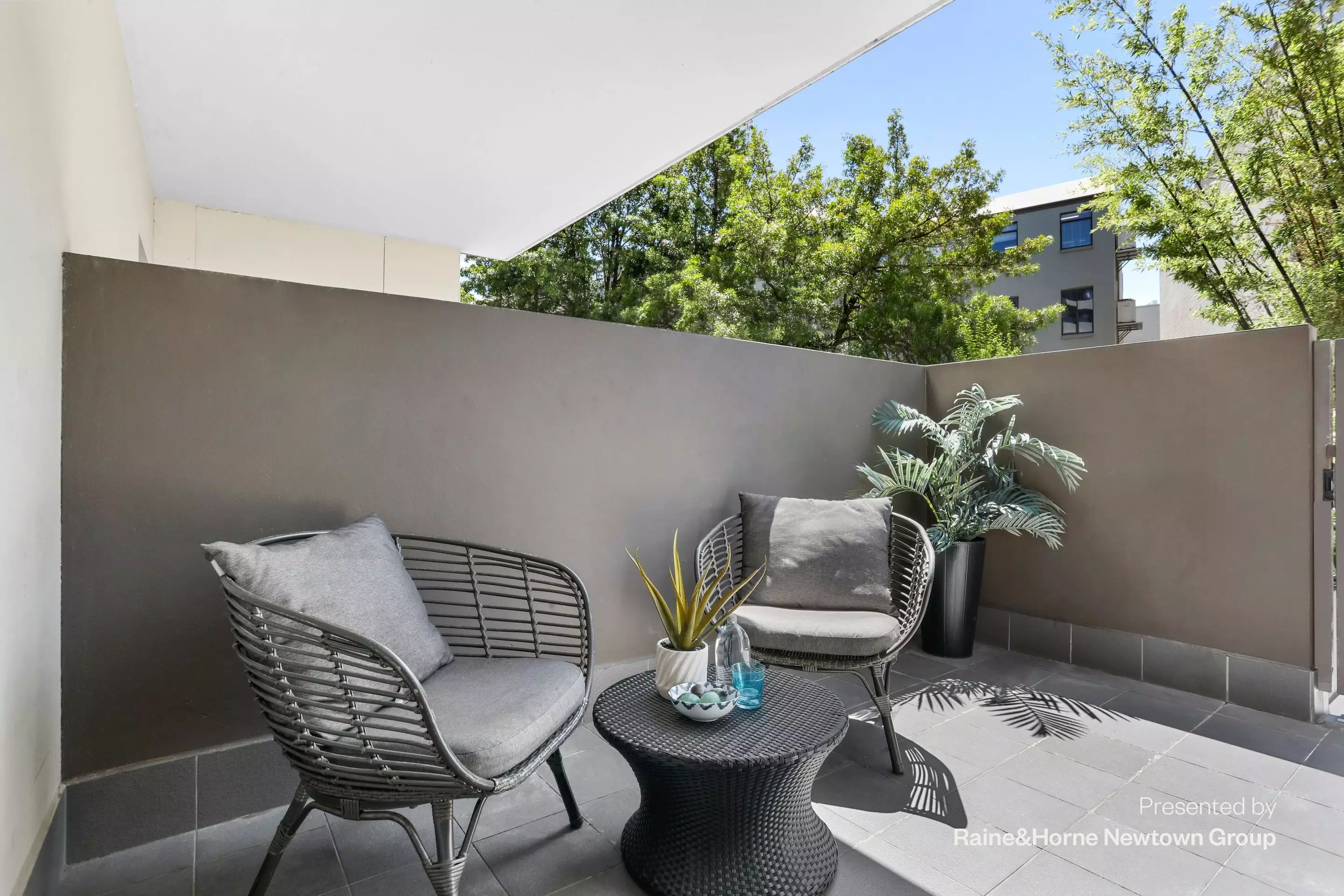 53/3-13 Erskineville Road, Newtown Auction by Raine & Horne Newtown - image 1