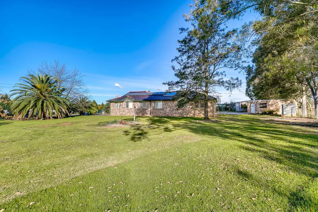 12 Jersey Road, Bringelly For Lease by Raine & Horne Newtown - image 1