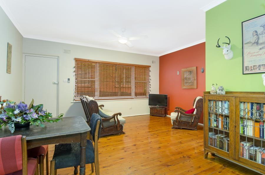 3/12 George Street, Marrickville Sold by Raine & Horne Newtown - image 1