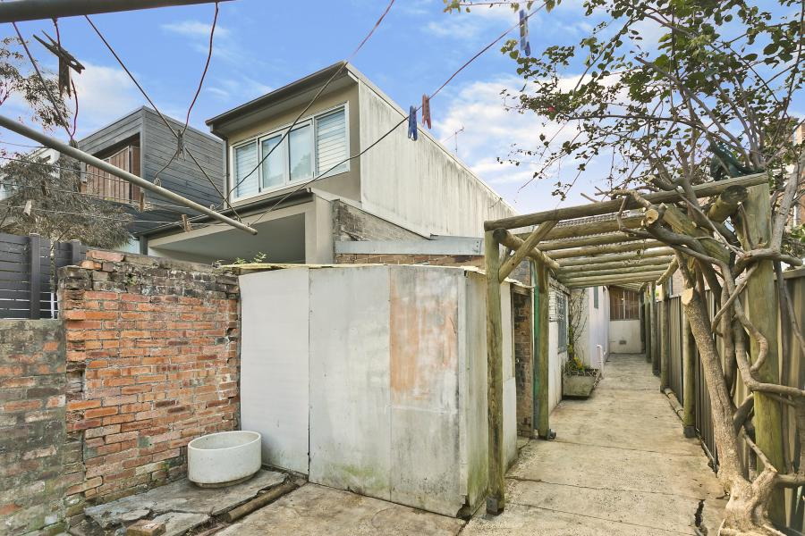 49 Gowrie Street, Newtown Sold by Raine & Horne Newtown - image 1