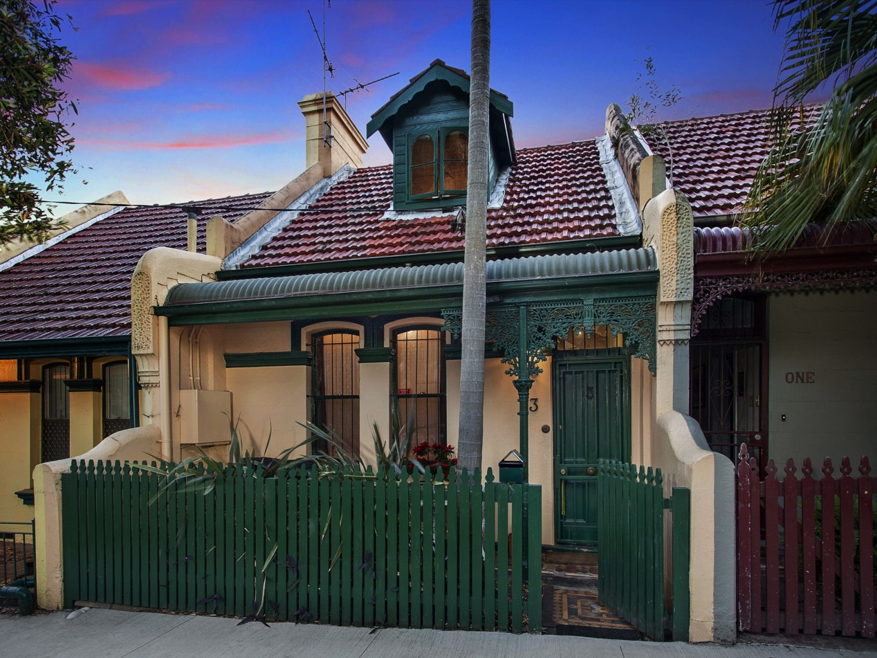 3 Pine Street, Newtown Sold by Raine & Horne Newtown - image 1