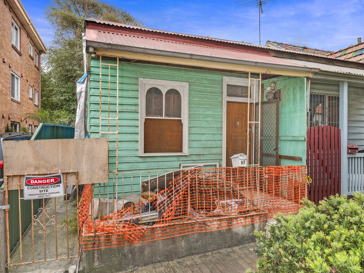 47 Camden Street, Newtown Sold by Raine & Horne Newtown - image 1